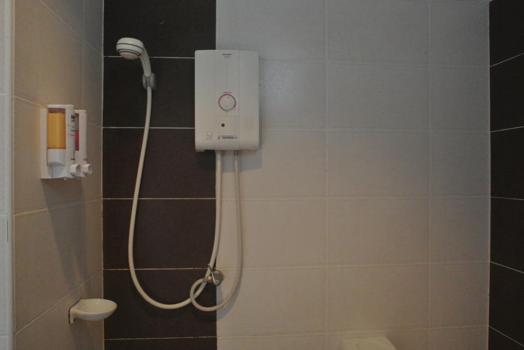 Chonnatee Residence Chum Phae Phòng bức ảnh