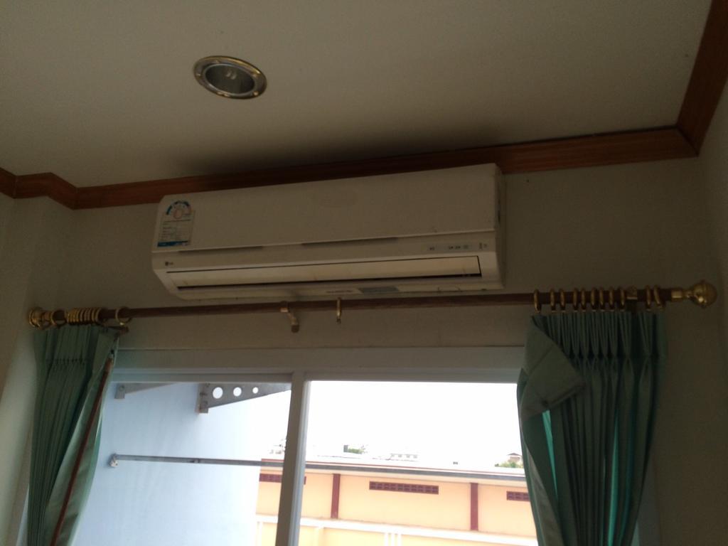 Chonnatee Residence Chum Phae Ngoại thất bức ảnh