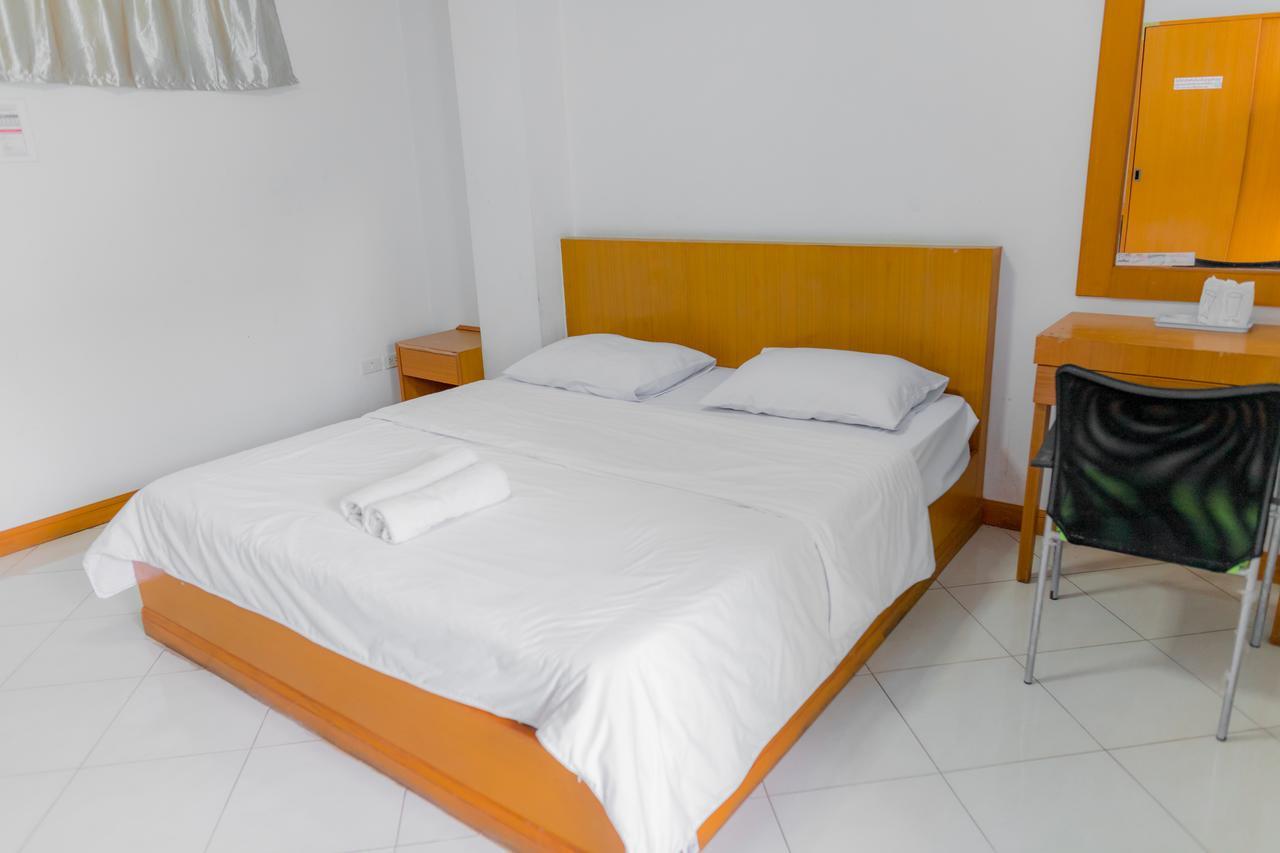Chonnatee Residence Chum Phae Ngoại thất bức ảnh