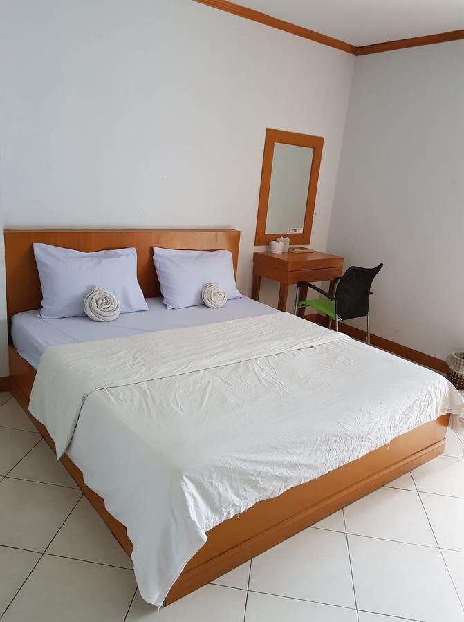 Chonnatee Residence Chum Phae Ngoại thất bức ảnh